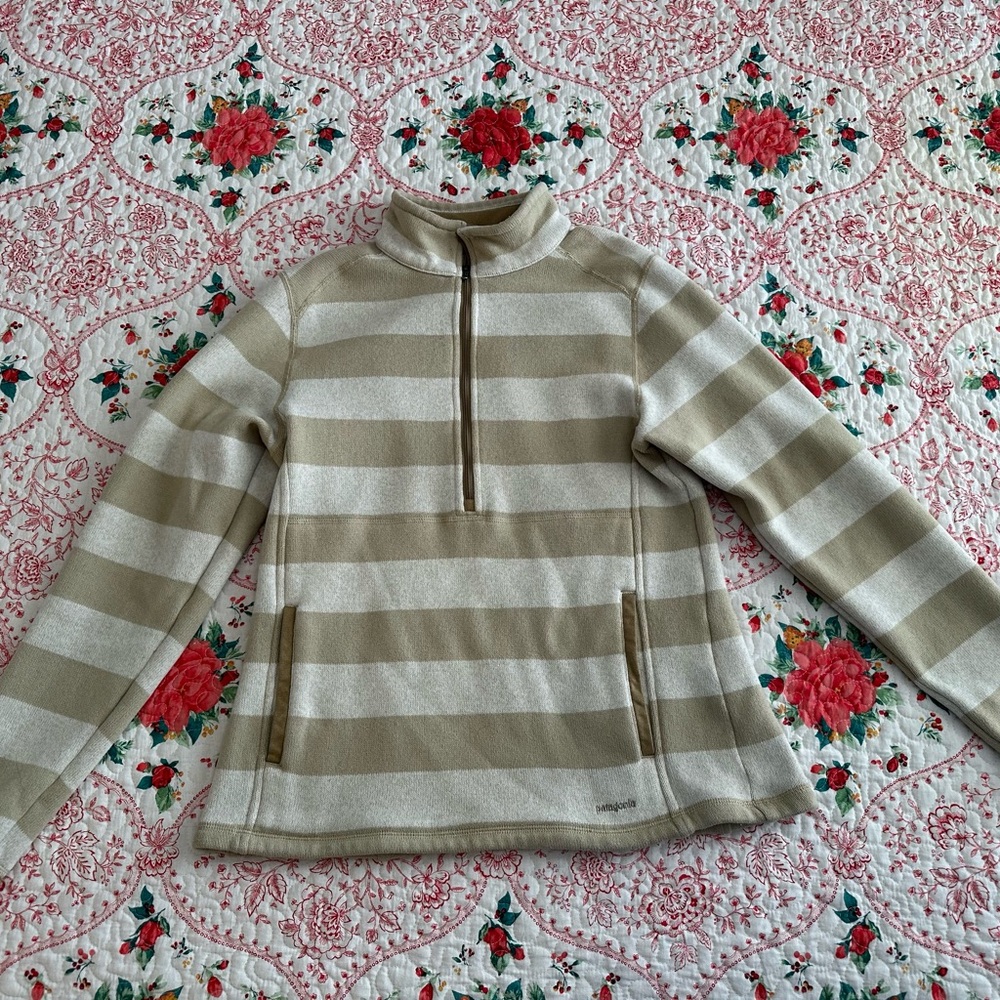 Patagonia Quarter Zip Pullover - Picture 2 of 10